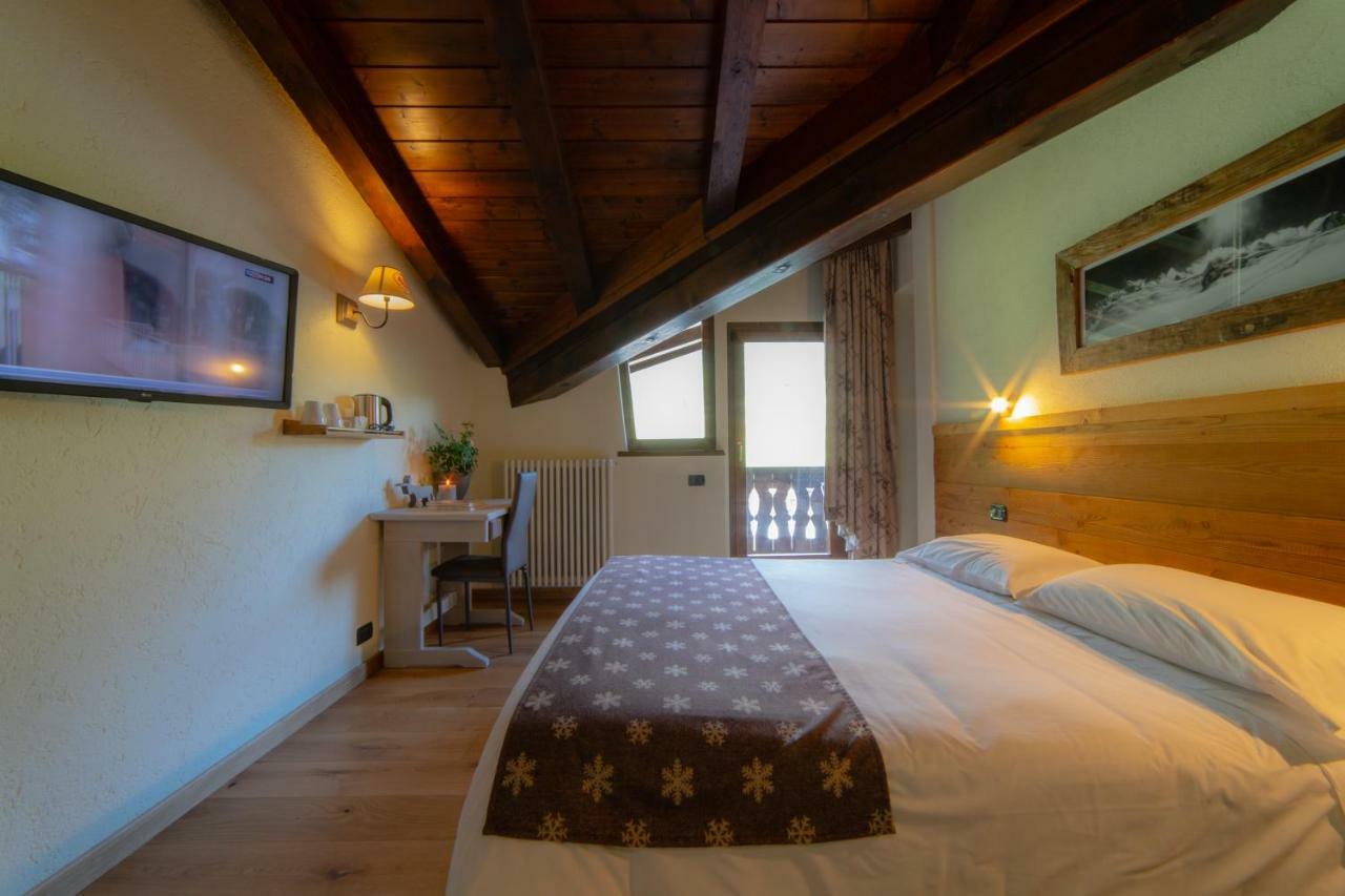 Villamour Boutique Hotel & Spa 라살 외부 사진